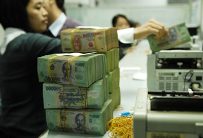 Từ ngày 2 5, trạng thái ngoại tệ cuối ngày không được quá 20 vốn